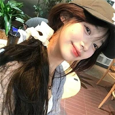 爱丽丝或现实生活 在线观看封面